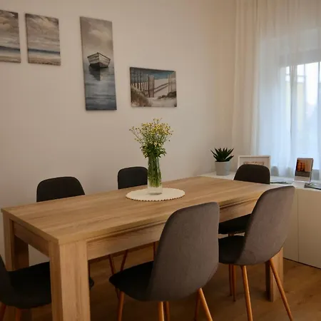 Apartment Aranka Neni Hazikoja