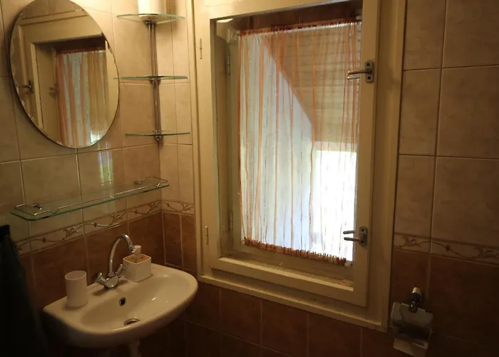 Apartment Aranka Neni Hazikoja *