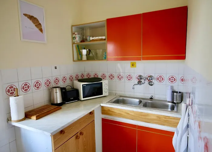 Aranka Neni Hazikoja